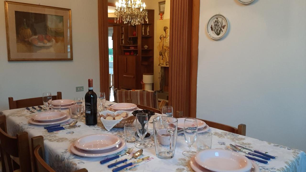 Villa Madonna Con Le Rose Sala Giochi E Biliardo Camaiore Esterno foto